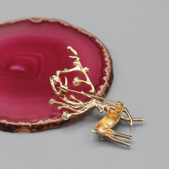 Deer Holidays Christmas pin brooch jewelry fashion pearl pearls elegant new - Picture 4 of 12